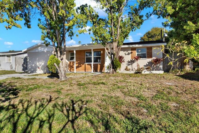 8391 76TH AVENUE, Seminole, FL 33777