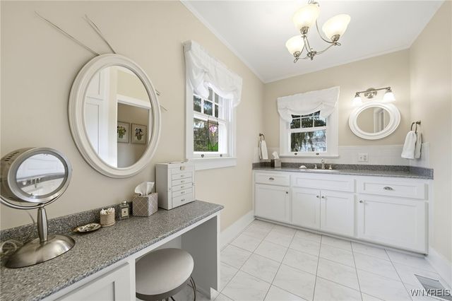 735 West Center Street, Ridgeway, NY 14103