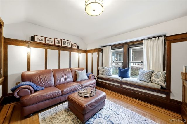 735 West Center Street, Ridgeway, NY 14103