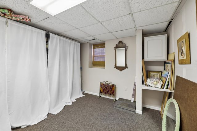 1094 28th Street, Des Moines, IA 50311