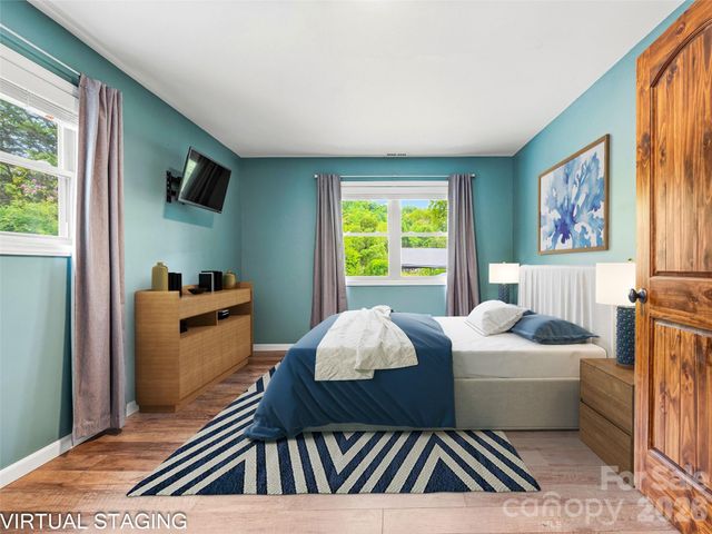 3 Mos Way, Candler, NC 28715