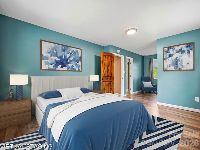 3 Mos Way, Candler, NC 28715