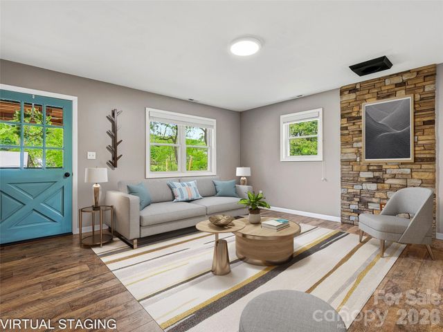 3 Mos Way, Candler, NC 28715