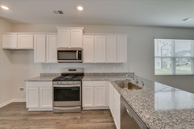 842 Feldspar Manor, Graniteville, SC 29829