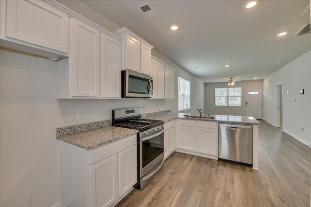 842 Feldspar Manor, Graniteville, SC 29829