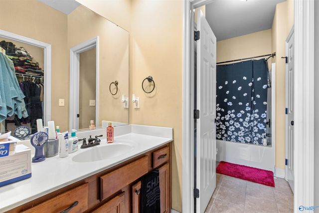 119 Twin Springs Drive, Harvest, AL 35749