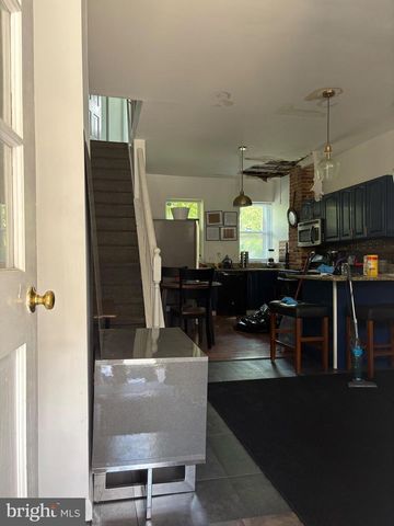 1422 W LOMBARD ST, Baltimore, MD 21223