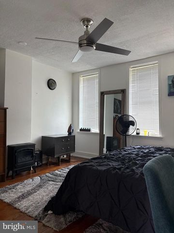 1422 W LOMBARD ST, Baltimore, MD 21223