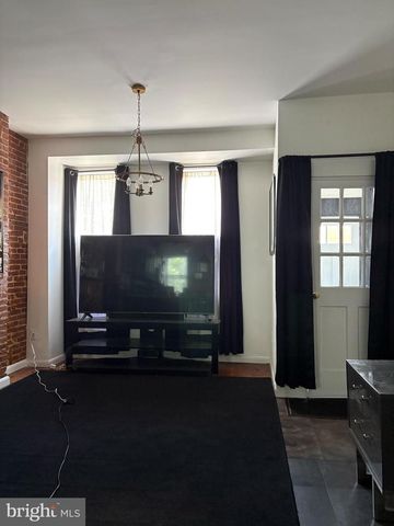 1422 W LOMBARD ST, Baltimore, MD 21223