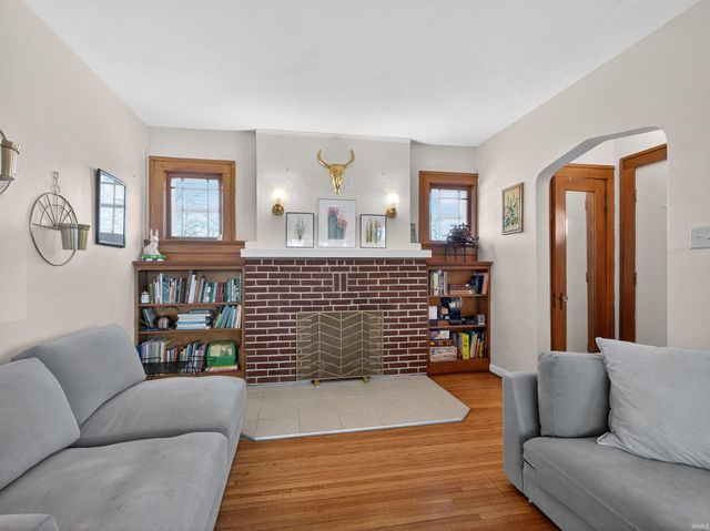 1522 Reckeweg Road, Fort Wayne, IN 46804