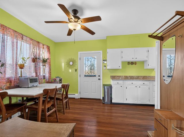 1522 Reckeweg Road, Fort Wayne, IN 46804