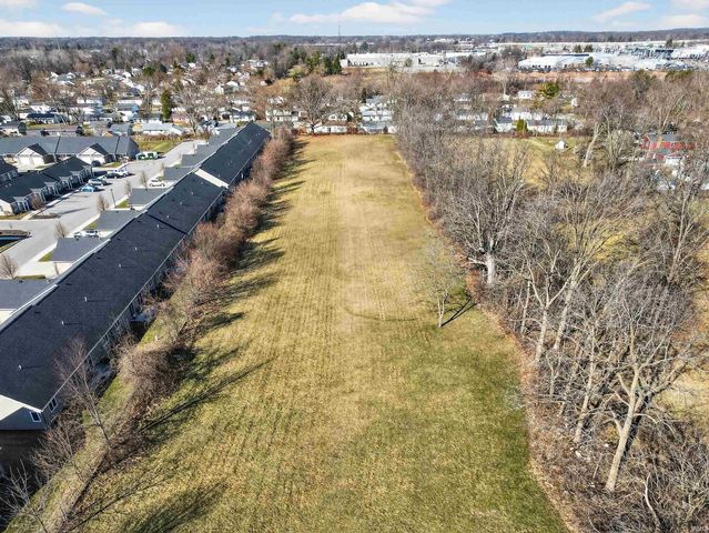 1522 Reckeweg Road, Fort Wayne, IN 46804