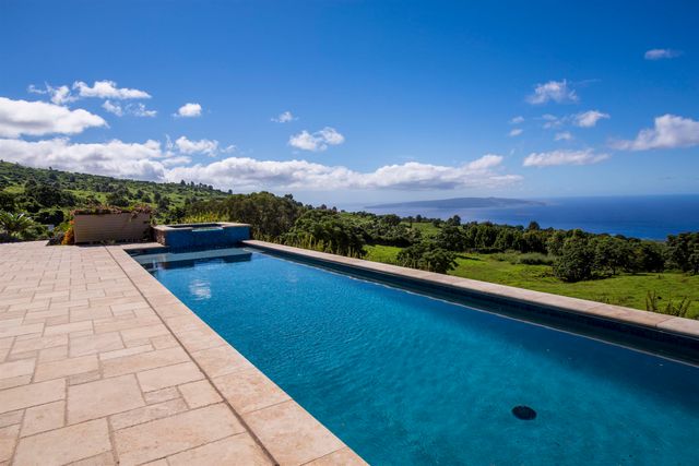 337 Kealakapu Rd, Kula, HI 96790