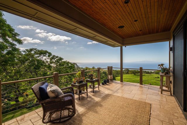 337 Kealakapu Rd, Kula, HI 96790