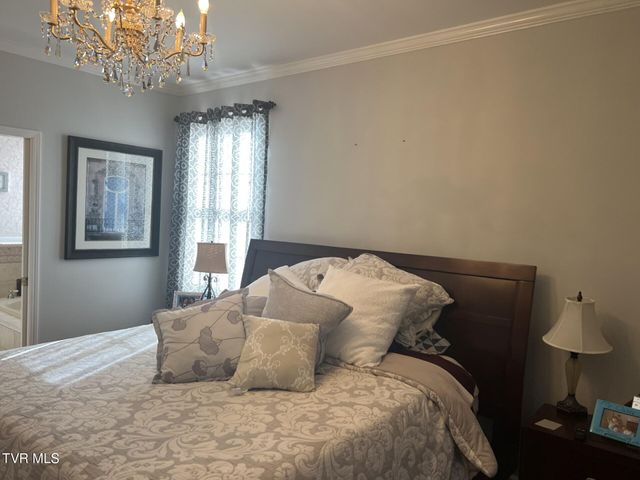 409 Oakwood Avenue, Pennington Gap, VA 24277