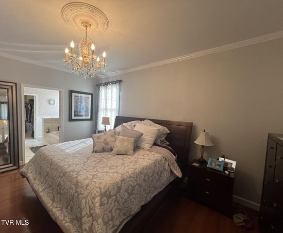 409 Oakwood Avenue, Pennington Gap, VA 24277