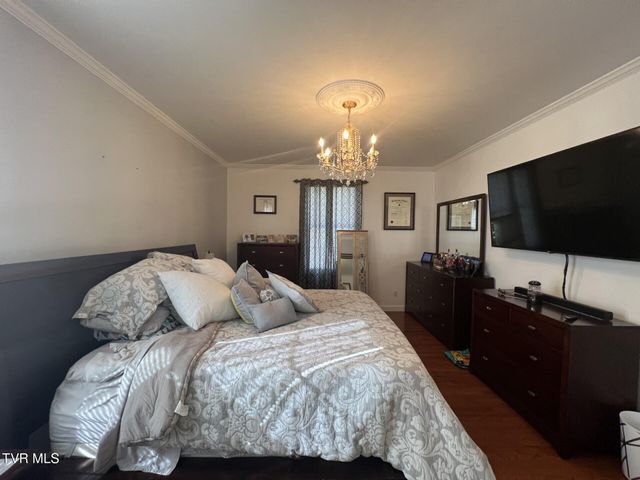 409 Oakwood Avenue, Pennington Gap, VA 24277