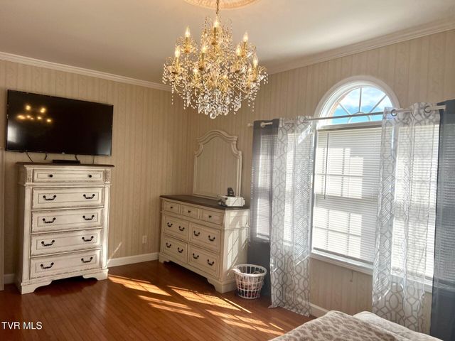 409 Oakwood Avenue, Pennington Gap, VA 24277