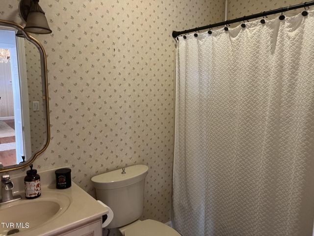 409 Oakwood Avenue, Pennington Gap, VA 24277