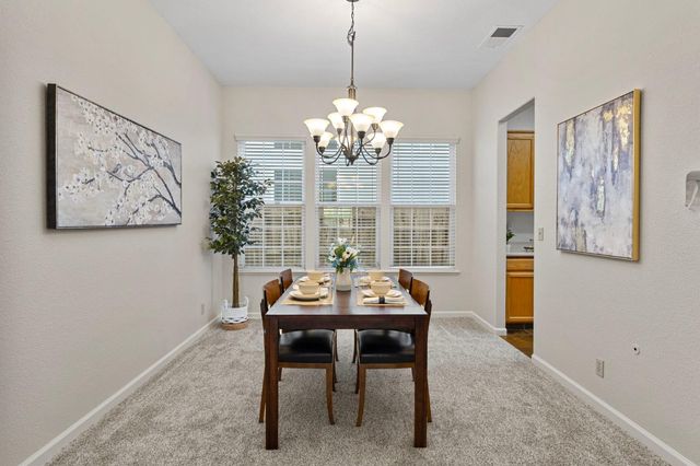 1605 Epping Ave, Modesto, CA 95355