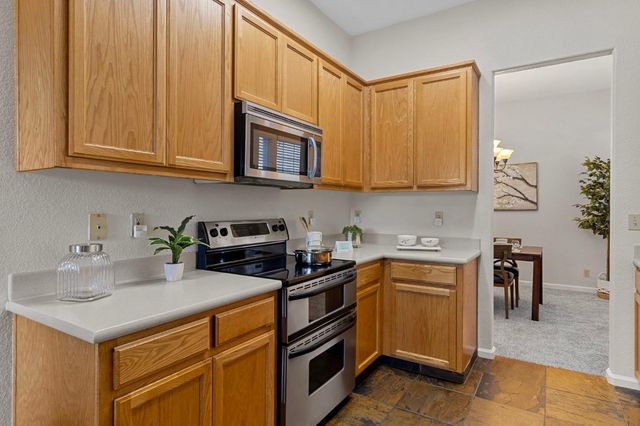 1605 Epping Ave, Modesto, CA 95355