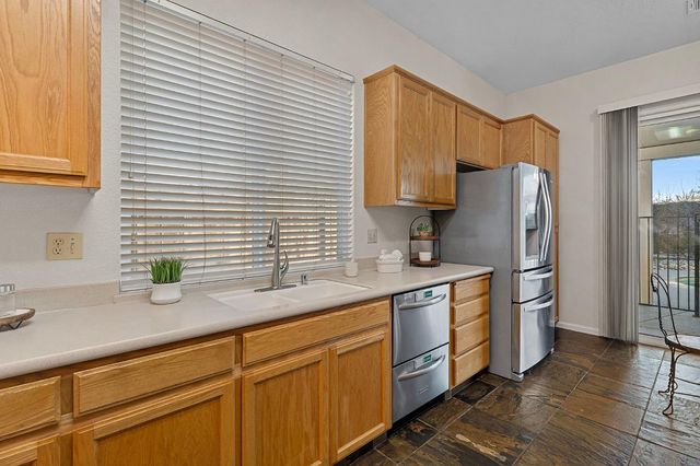 1605 Epping Ave, Modesto, CA 95355