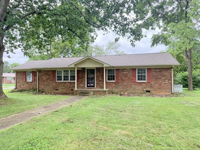 212 Bragg Cir, Tullahoma, TN 37388