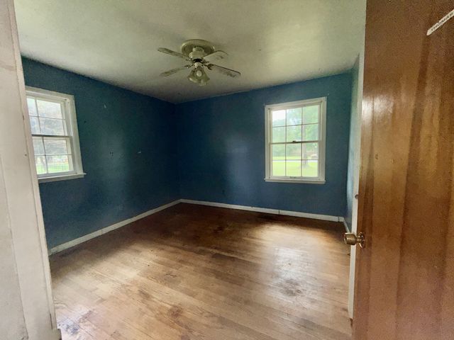 212 Bragg Cir, Tullahoma, TN 37388