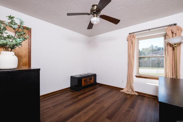 3 Foxgrove Lane, Sherwood, AR 72120