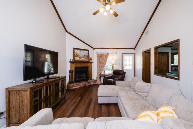 3 Foxgrove Lane, Sherwood, AR 72120