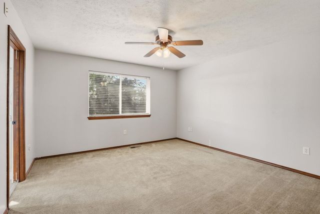 1708 E Houghton Ct, Spokane, WA 99217