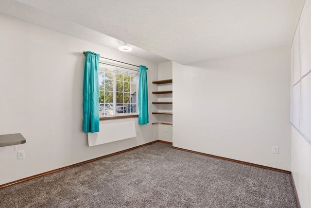 1708 E Houghton Ct, Spokane, WA 99217