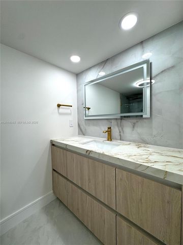 3400 Galt Ocean Dr 702S, Fort Lauderdale, FL 33308