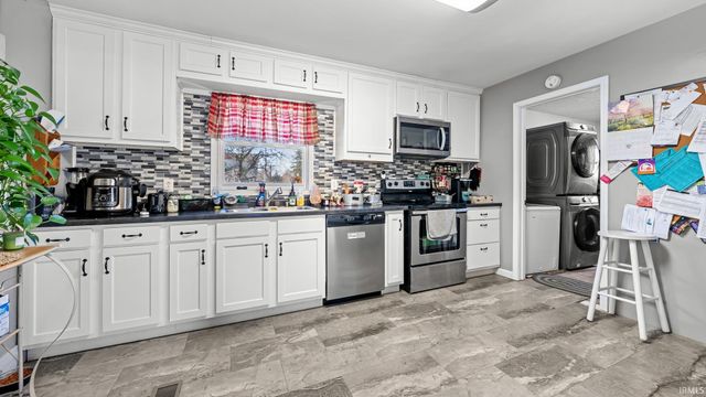 563 S Mathers Street, Orleans, IN 47452