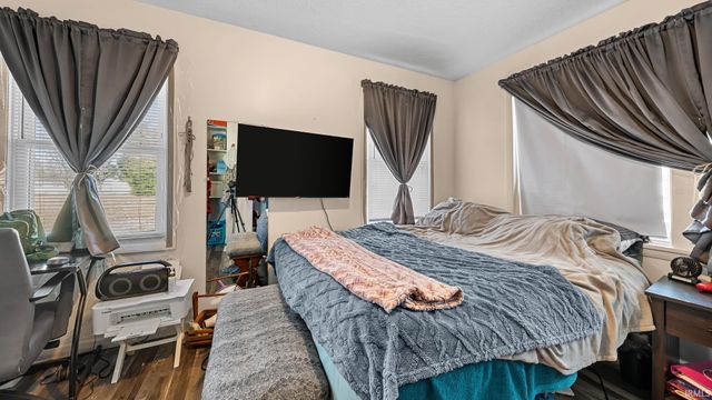 563 S Mathers Street, Orleans, IN 47452