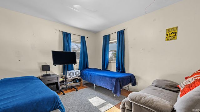 563 S Mathers Street, Orleans, IN 47452