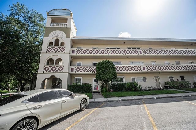 2384 TAHITIAN LANE 22, Clearwater, FL 33763