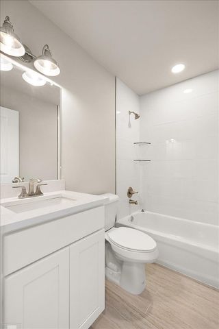 27121 Lanse Creuse Street, Harrison Twp, MI 48045