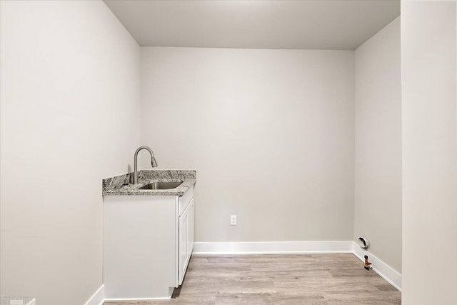 27121 Lanse Creuse Street, Harrison Twp, MI 48045