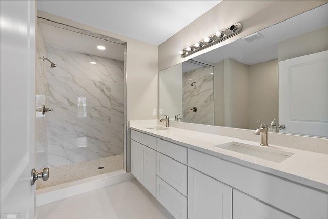 27121 Lanse Creuse Street, Harrison Twp, MI 48045