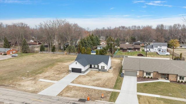 27121 Lanse Creuse Street, Harrison Twp, MI 48045