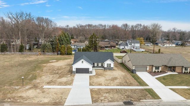 27121 Lanse Creuse Street, Harrison Twp, MI 48045