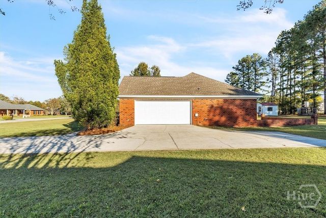 1136 Bartlett Drive, Statesboro, GA 30461