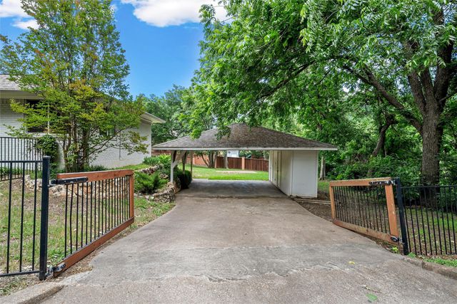 9730 Timberview Drive, Woodway, TX 76712