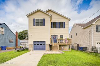 31 Ocean Avenue, North Middletown, NJ 07748