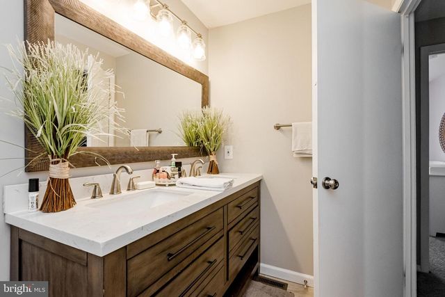 8692 SCORTON HARBOUR, Pasadena, MD 21122