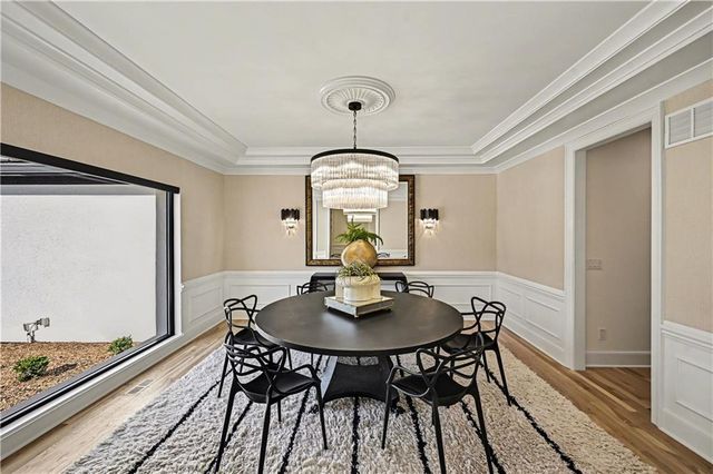 2608 W 118th Street, Leawood, KS 66211