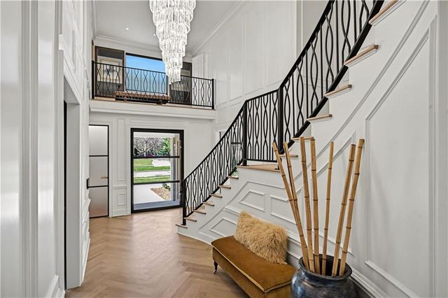 2608 W 118th Street, Leawood, KS 66211