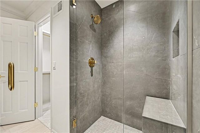 2608 W 118th Street, Leawood, KS 66211