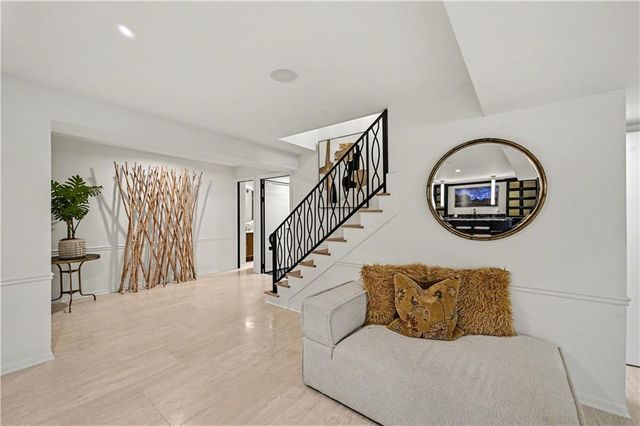 2608 W 118th Street, Leawood, KS 66211